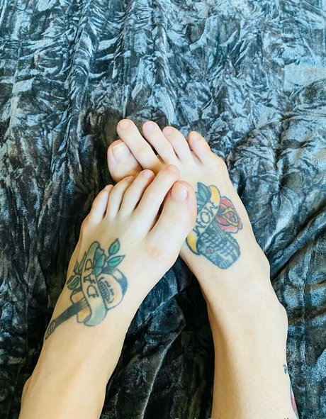 ltc4u nude model pictures