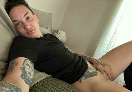 nikkihearts pornstar beautiful photos