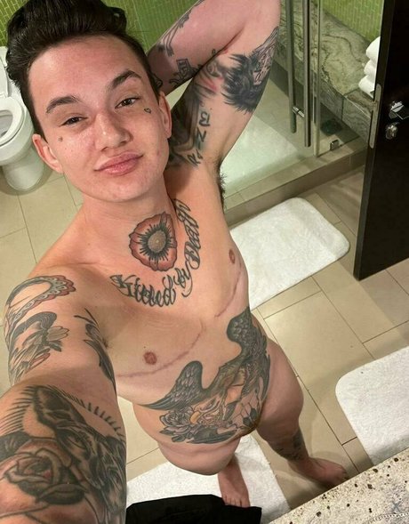 nikkihearts star hd pic