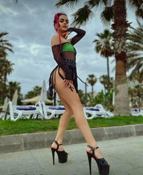 amateur asian onlyfans beautiful naked picture