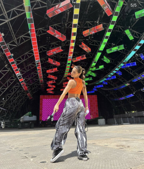 Andrea Helfrich star adult image