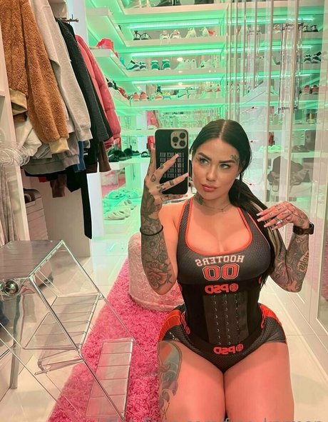 free karmen hd star pics