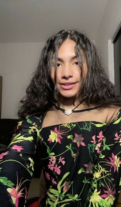 Pietra Vdk sexy star pictures