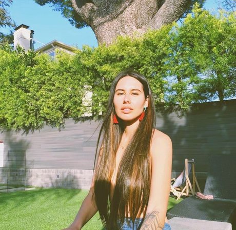 Khalyla Kuhn model nudes gallery