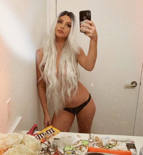 Lele Pons perfect pornstar pic