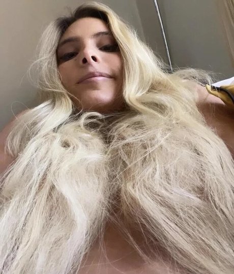 Lele Pons pornstar exclusive pics
