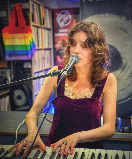 Jasmine van den Bogaerde star exclusive archive