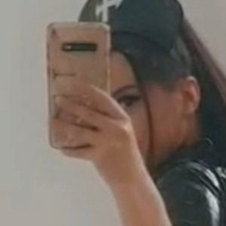 Cuffmeupbuttercup pornstar nudes gallery