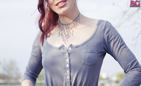 Annalee model hd pic