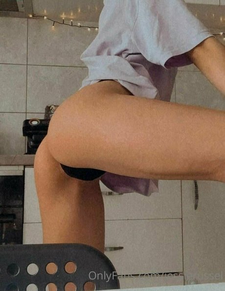 jessierussel exclusive actress image