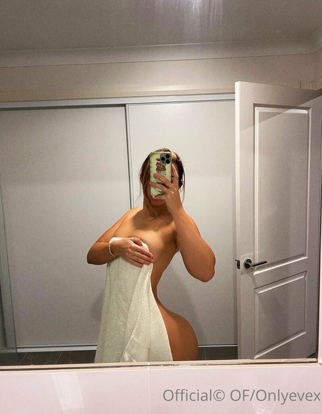 Justeviehall pornstar hot gallery