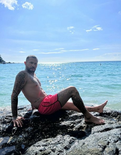 loohoodz sexy model galleries