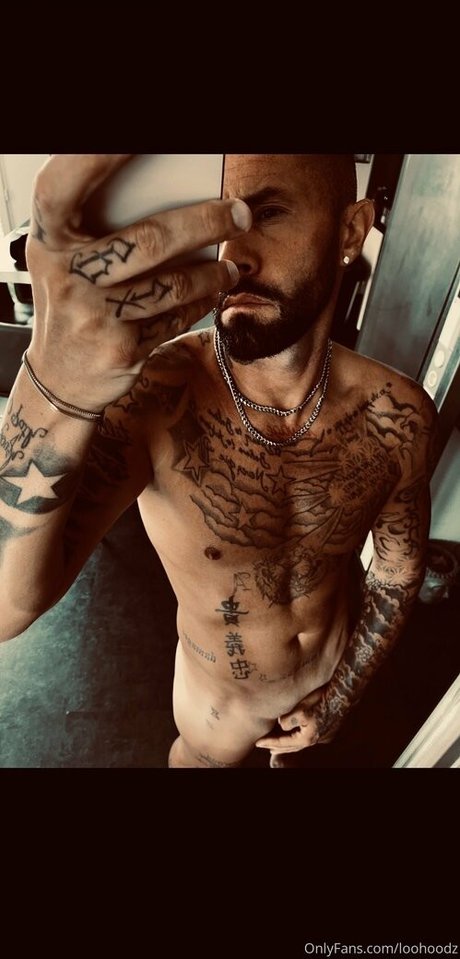 loohoodz sex model photos