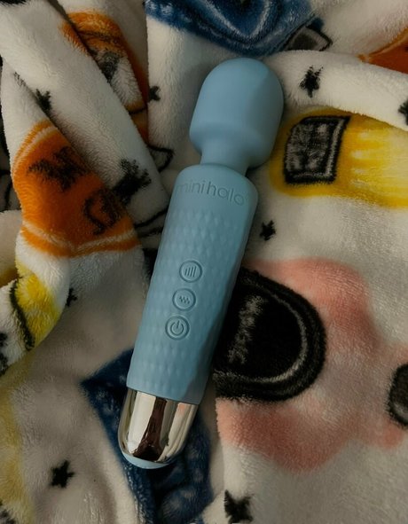 emswrldxo sexy star image