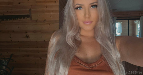 kaitykat1995free star pornographic images