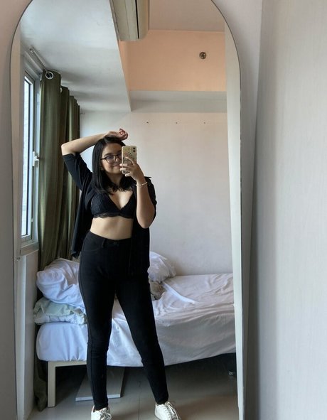 Sugaushi model free images