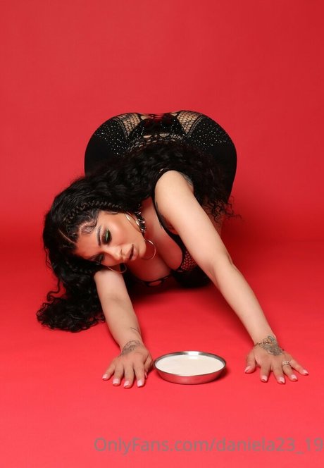 daniela23 19 star adult pics