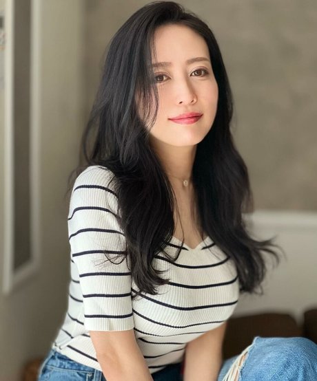 mino 113 high quality model photo