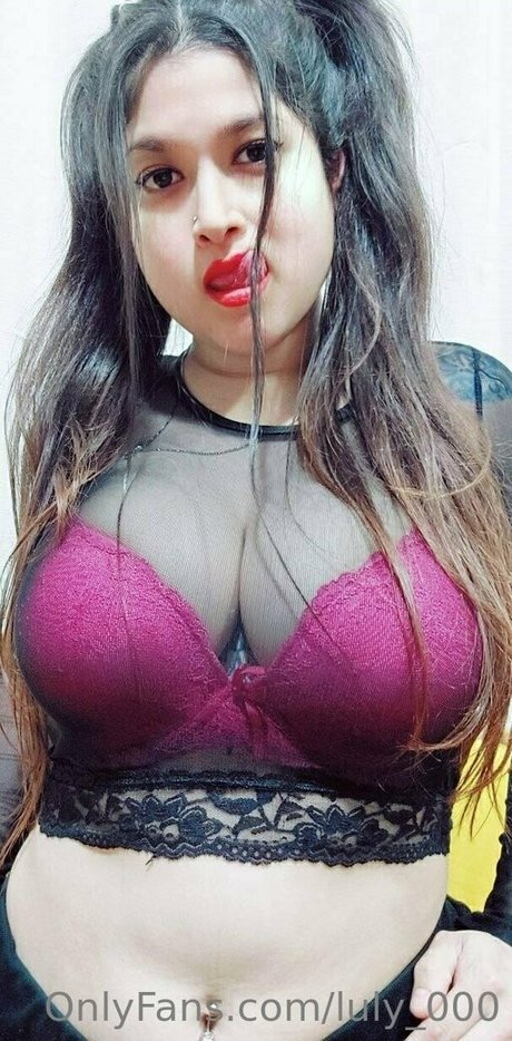 luly 000 hot star pic