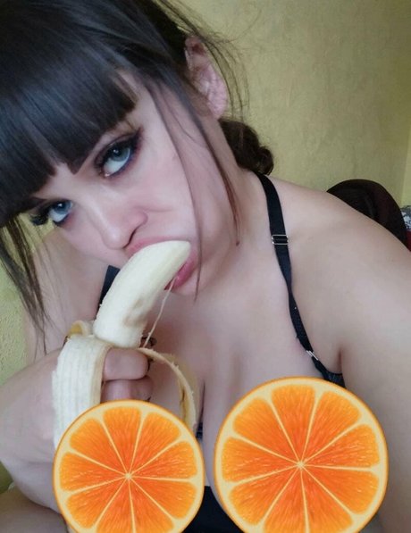 lara horn pornstar picture