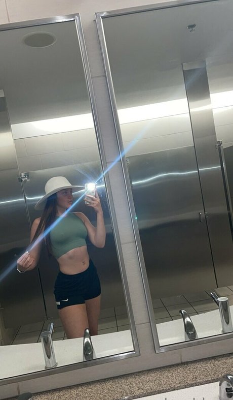 goalgoddess model naked pictures