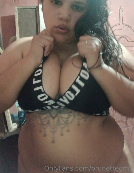 brunettegm2 perfect model img