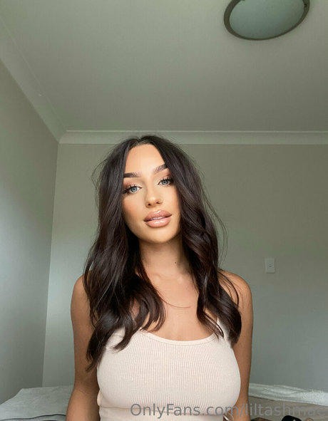 liltashmae hot pornstar image