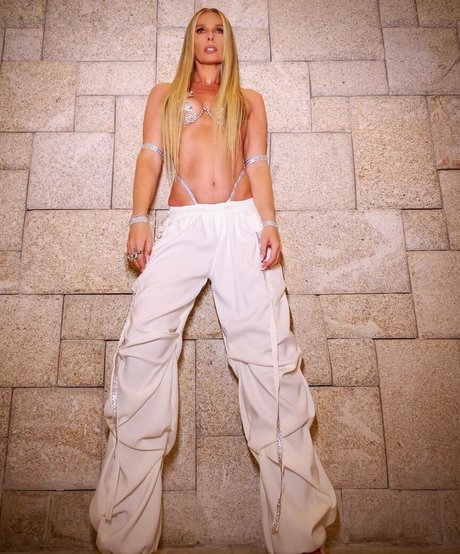 Adriane Galisteu star top pics