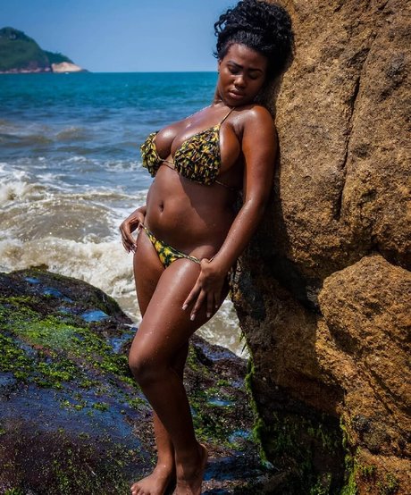 Karollaynna Rocha model sex img