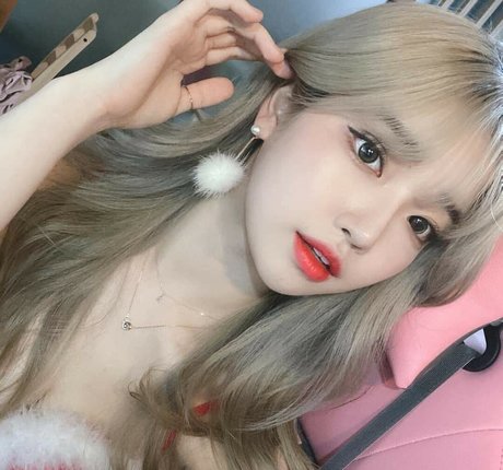 Se Yeon top actress galleries