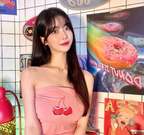 Se Yeon art pornstar image