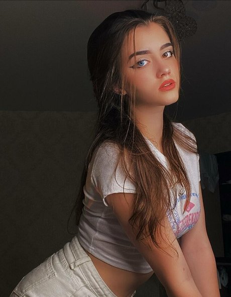 lelyamt best star galleries