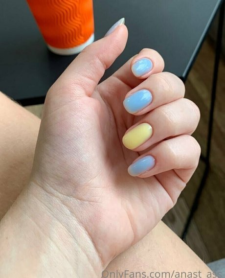 anast ass11 porn model photo