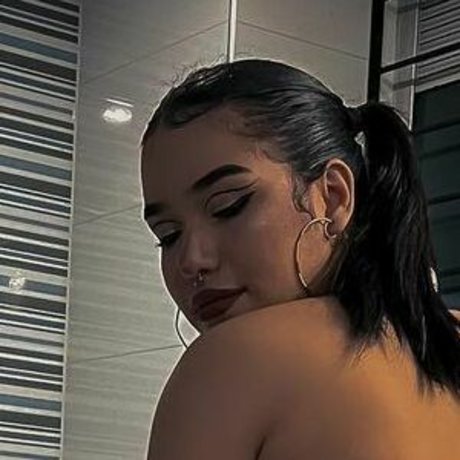 Katherine Alvarez model sexy images