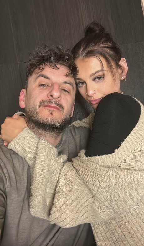 That Couple model free image