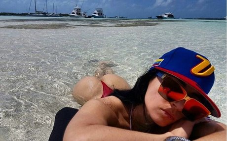 Diosa Canales model hd photo