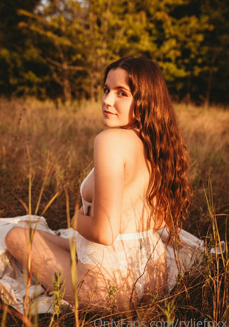 ryliefoxx high quality star photos