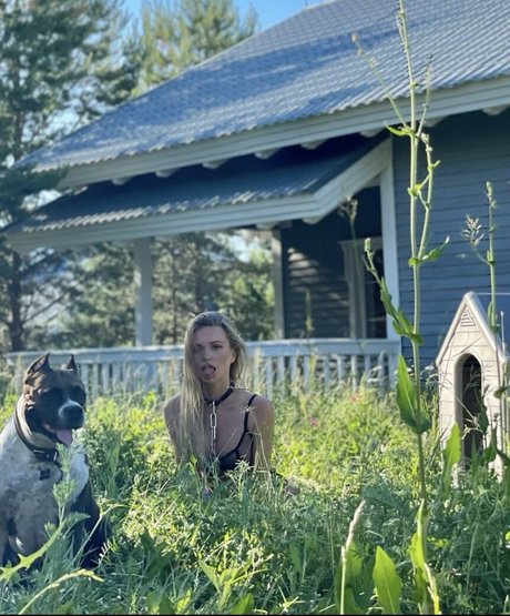 Gubernatar model xxx archive