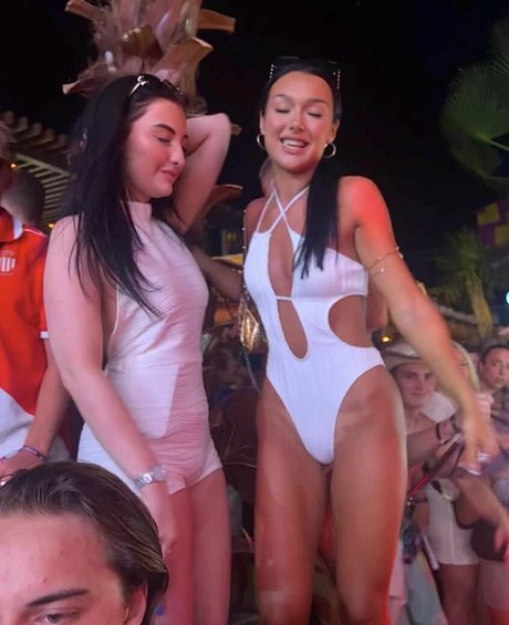 Honey Barrett erotic pornstar photos