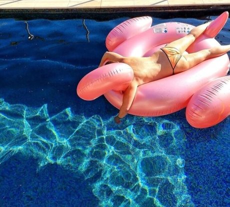 Suzi Perry model exclusive gallery