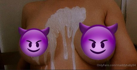 maddybaby94 sexy actress image