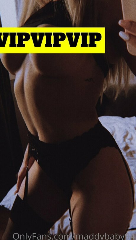 maddybaby94 erotic model images