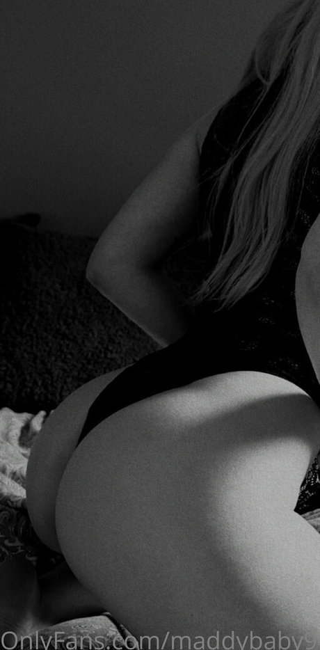 maddybaby94 model adult pics