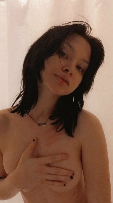 TheBunnyJen adult actress galleries