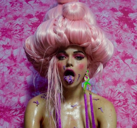 Jess Bush nude star photos