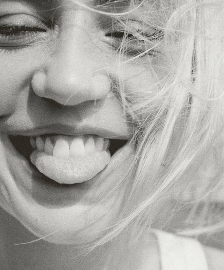 Adele Exarchopoulos pornographic actress pictures