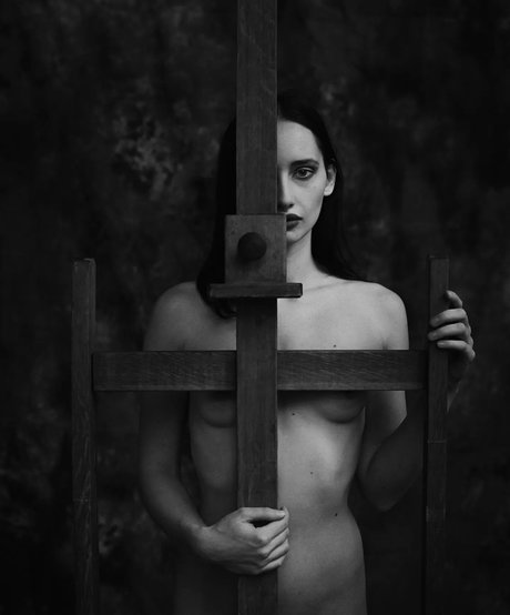 Paula Szenejko model erotic pictures