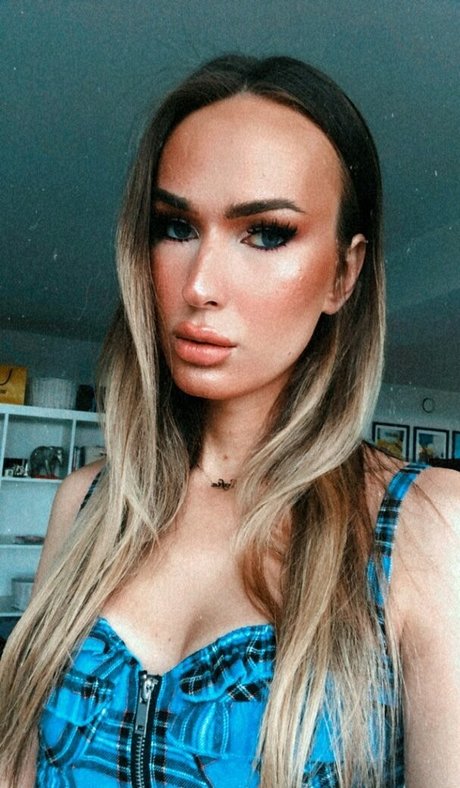 So fiaxoxo high quality pornstar pic