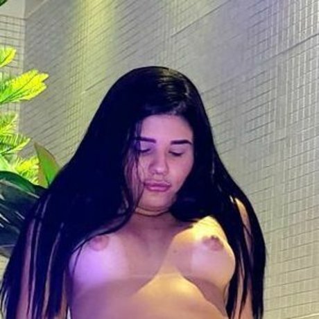 Thayna_ model sex archive