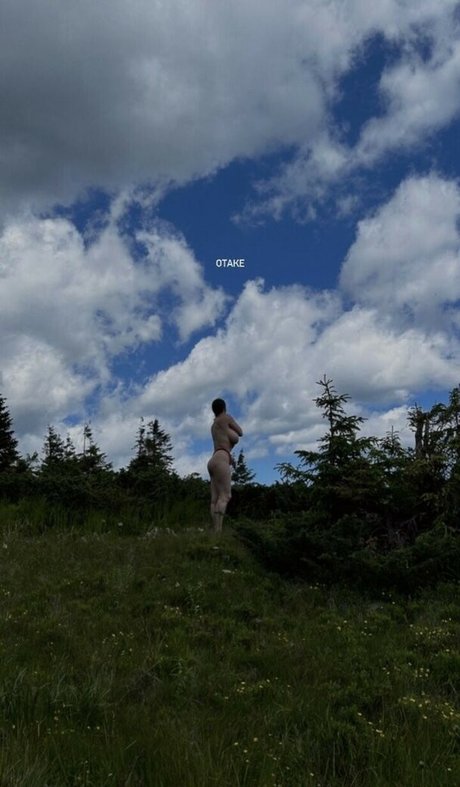 iramostova art star pics